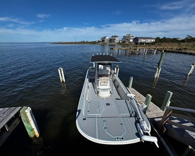 Carolina Skiff 21 Luxury Series Boat Rental