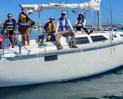 Learn Keelboat Sailing in Monterey 3-4 Day Course
