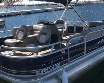 Flaming Gorge 22' Pontoon Boat Rental