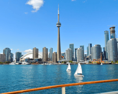 Guided Toronto City Tour With CN Tower & Harbour Cruise