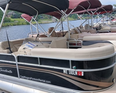 20' Pontoon Boat Rental in Rockwood