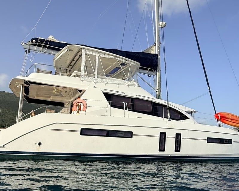 Private Full-Day Catamaran Snorkel Charter from St. Thomas