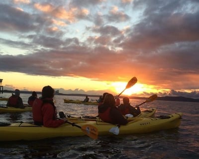 Sunset Sea Kayak Tour in Seattle
