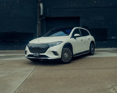 Mercedes-Maybach EQS SUV Rental in Chicago