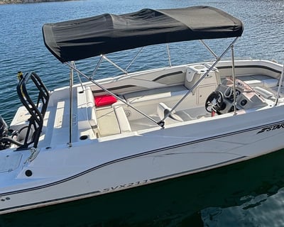 21' Ski Boat Rental in Las Vegas