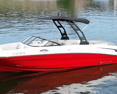 22' Ski Boat Rental in Coeur d'Alene
