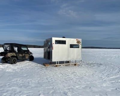 Semi-Guided Ice Fishing Trip in Winthrop