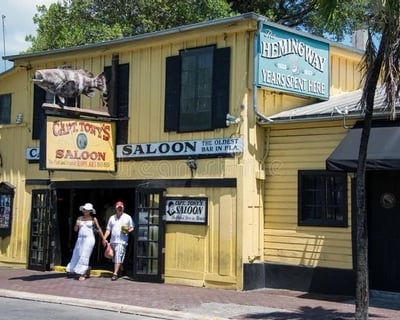 Walk Jimmy Buffett's Key West with Pie & Drinks