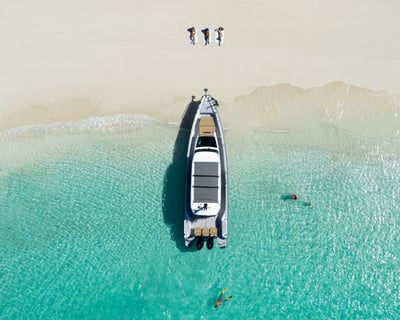 Private 37' Boat Charter in Grace Bay