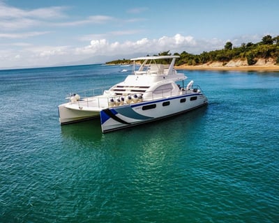 47' Catamaran Charter in Fajardo