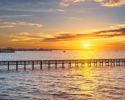 Sunset Tiki Boat Cruise in Marco Island