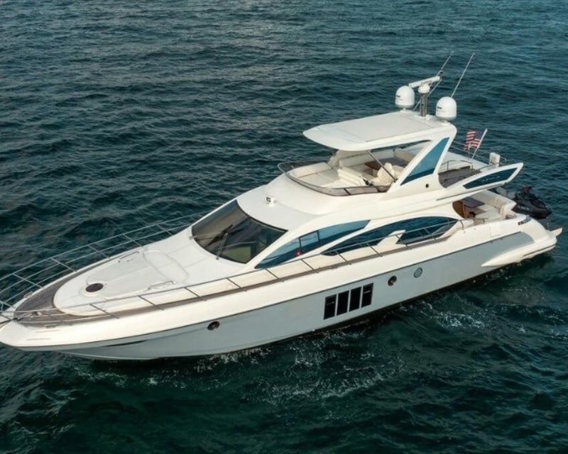 Private 70' Yacht Charter on Biscayne Bay in Miami