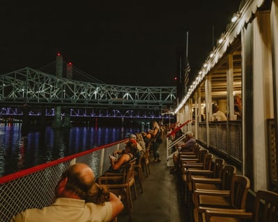 Louisville Sunset & Moonlight Cruise