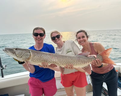 6-Hour Muskie Fishing Charter in St. Clair Shores