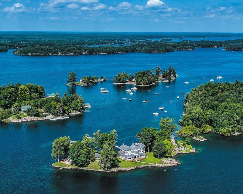 Private Boldt Castle Coffee Cruise in Alexandria Bay