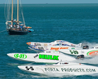 Powerboat Race Viewing Cruise in Key West