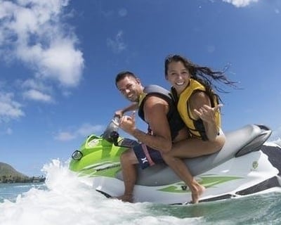 Honolulu Parasailing & Tandem Jet Ski Combo