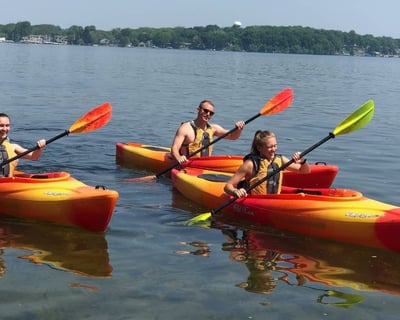 Lake Mendota 4-5-Hour Paddlecraft Rental