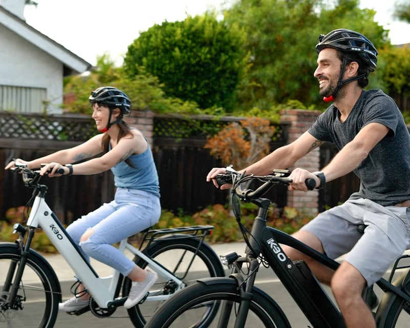 Guided E-Bike Tour of Newport Mansions & Ocean Views