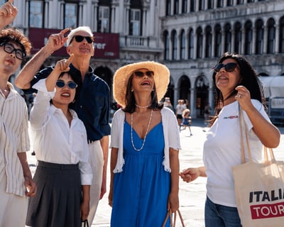 Doge's Palace & Gondola Tour in Venice