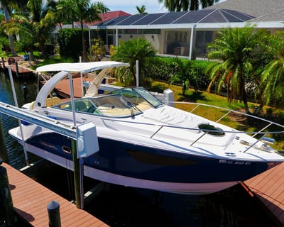Cape Coral 27' Express Cruiser Rental