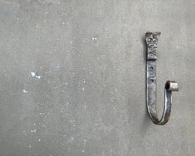 Puunene Dog Head Hook Blacksmith Workshop