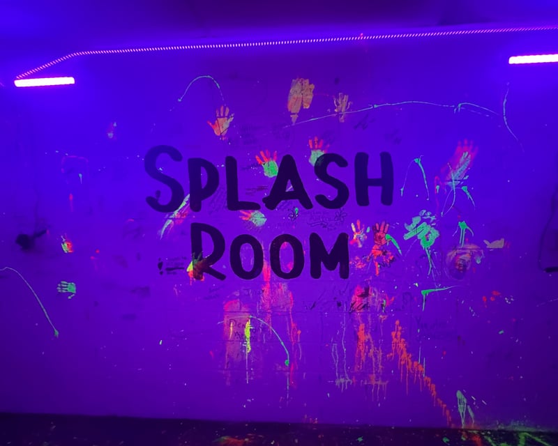 Kids Splash Room Paint Party in Gretna
