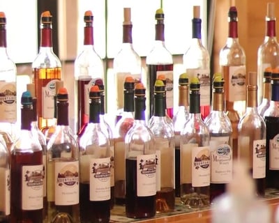 Sevierville Distillery Tour: 5 Stops with Driver