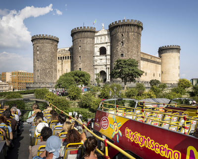 Naples Hop-On Hop-Off Sightseeing Bus Tour
