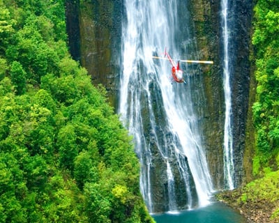 Private Helicopter Waterfall Flight Tour From Kailua-Kona