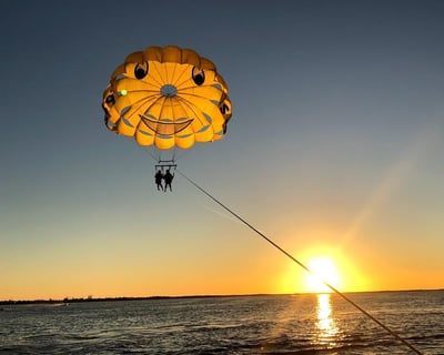 Parasail Over Key Largo & John Pennekamp State Park