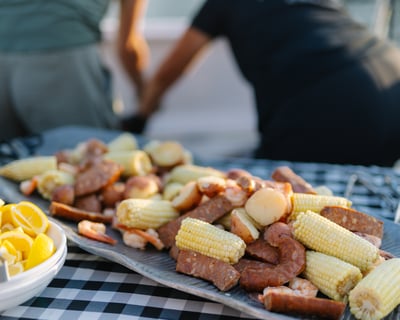 Hilton Head Seafood Festival: Lowcountry Boil Dinner Cruise