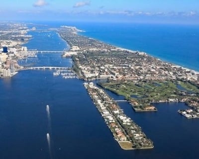 2-Hour Palm Beach Boat Cruise From Riviera Beach