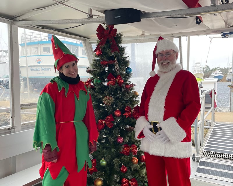 Santa Holiday Canal Cruise on the Lewes-Rehoboth Canal