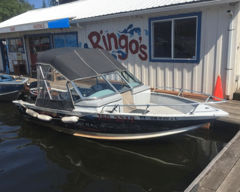 16' Enclosed Fishing Boat Rental in Lakeside, OR