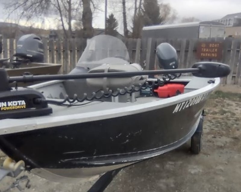 16' Fishing Boat Rental on Hauser Lake Near Helena