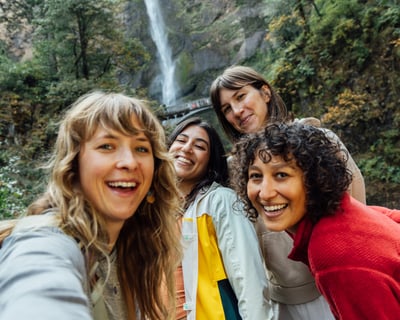 Explore Columbia River Gorge Waterfalls & Wine Tasting