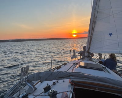 One and a Half Hour Cruise