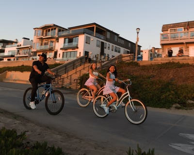 20" Kids Beach Cruiser Rental in Manhattan Beach