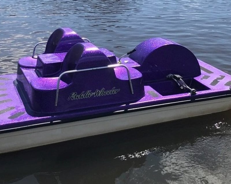 Lake Estes Paddle Boat Rental