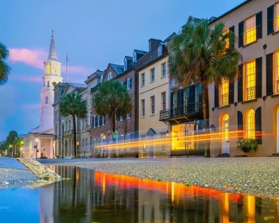 Historic South of Broad Walking Tour in Charleston