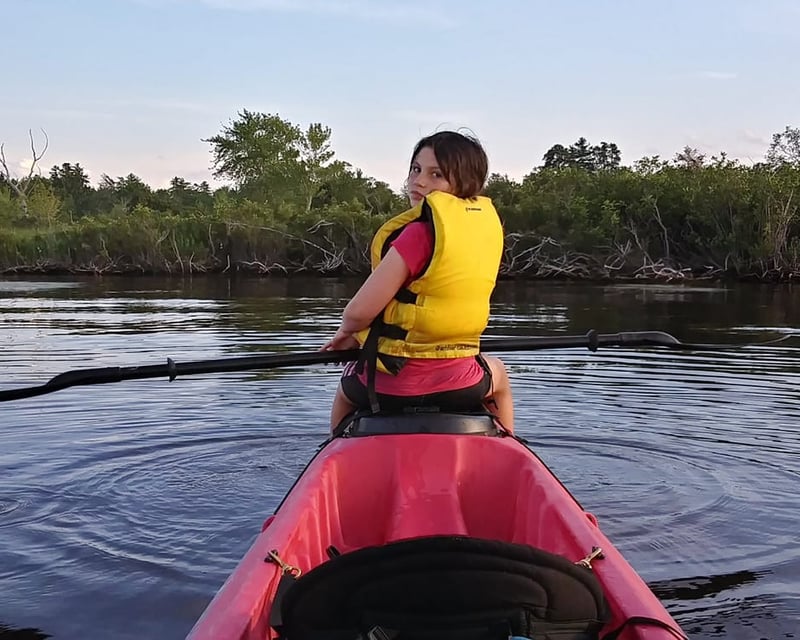 3-Hour Guided Canoe & Kayak Tour in Freedom