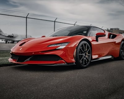 Chicago Ferrari SF90 Stradale Rental
