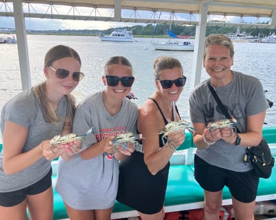 Guided Crabbing Tour in Hilton Head Island