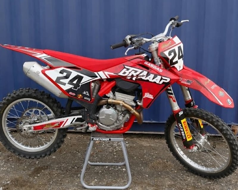 Full-Day Gas Gas 350 Dirt Bike Rental in Burbank, WA