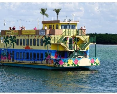 Cruise John's Pass & Madeira Beach Daytime