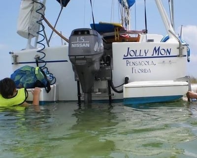 3.5-Hour Jolly Mon Sail and Snorkel Adventure