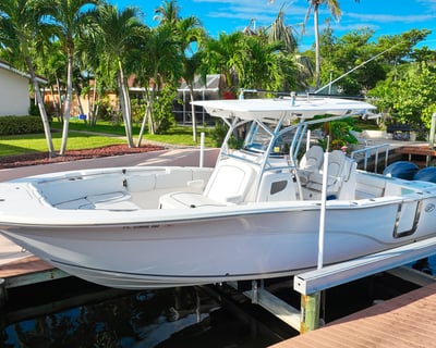 Cape Coral 600 HP Boat Rental