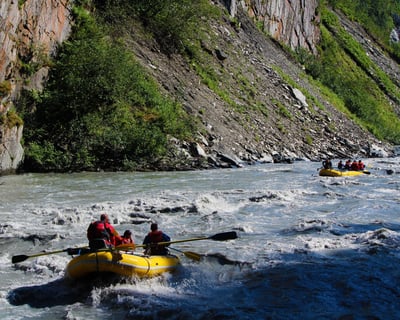 3-Hour Keystone Canyon Whitewater Rafting