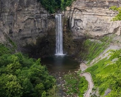 Taughannock Falls 4-Hour Cruise & Hike